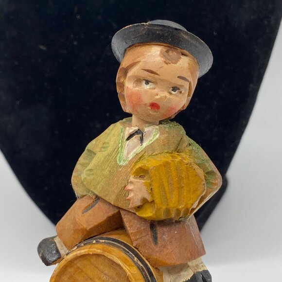 Vintage ANRI Bobble Head Boy on Barrel Cork Wine Bottle Stopper Handcarved Italy - Picture 8 of 11